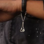 تصویر آویز ساعت استیل ارلن شیمی